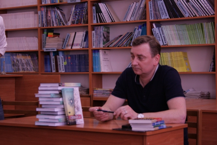 Євген Положій, який привіз в Ужгород "Іловайськ": "Тільки людяність врятує все"
